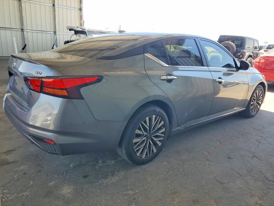2023 Nissan Altima მანქანა იყიდება აუქციონზე, vin: 1N4BL4DV0PN333024, აუქციონის ნომერი: 57558046
