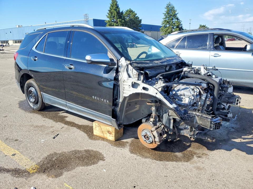 Продажа на аукционе авто 2018 Chevrolet Equinox, vin: 2GNAXWEX0J6210462, номер лота: 58369946