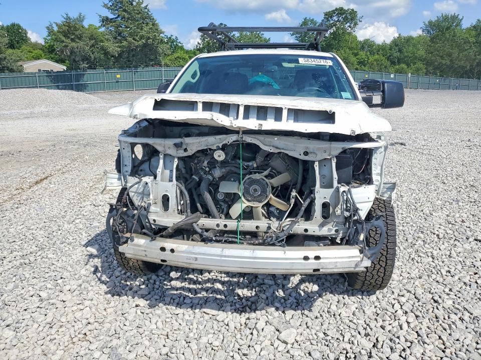 58345216 :رقم المزاد ، 5TFRY5F12JX241144 vin ، 2018 Toyota Tundra مزاد بيع