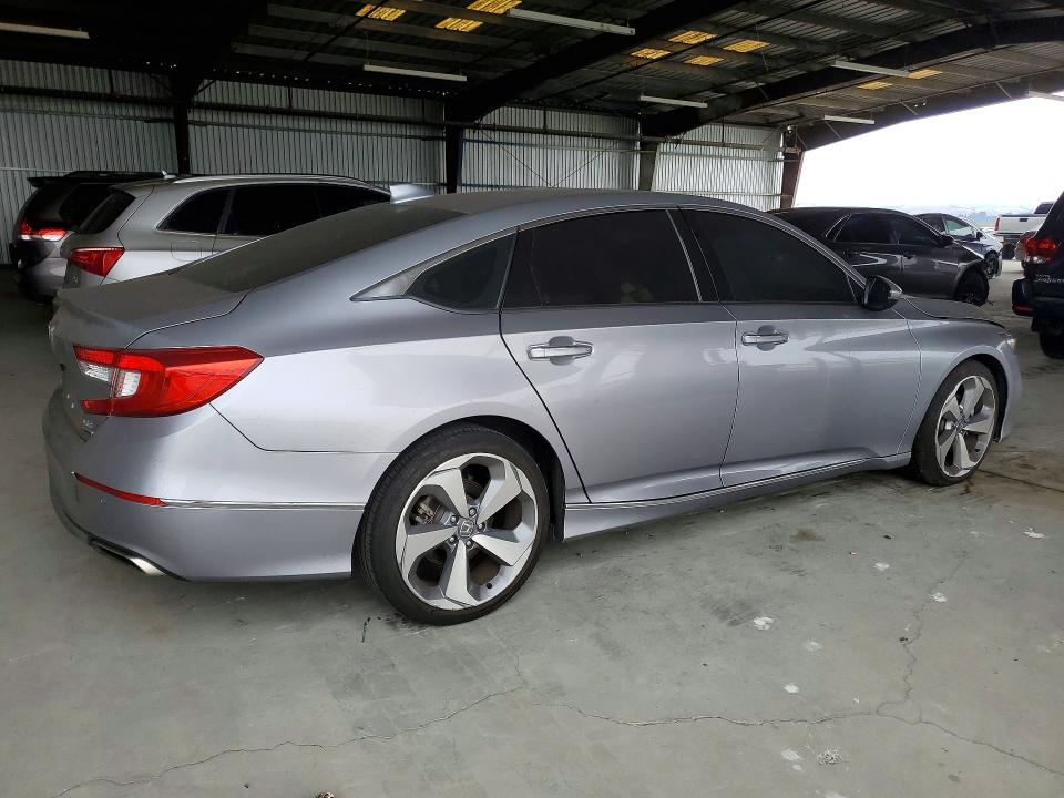 55070816 :رقم المزاد ، 1HGCV2F92LA031332 vin ، 2020 Honda Accord مزاد بيع