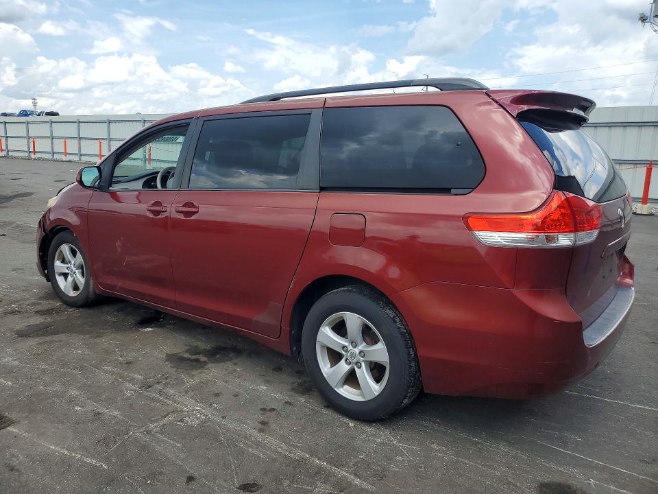2014 Toyota Sienna მანქანა იყიდება აუქციონზე, vin: 5TDKK3DC0ES426039, აუქციონის ნომერი: 57554556
