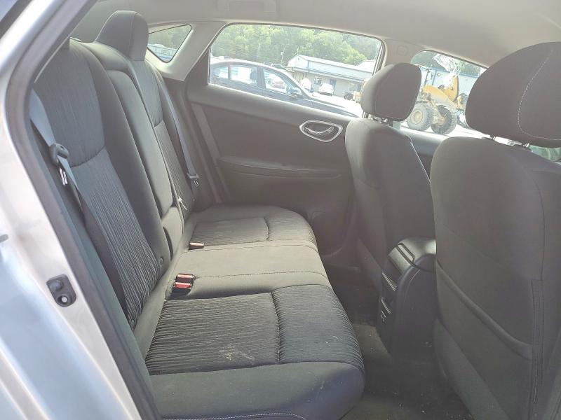 57312196 :رقم المزاد ، 3N1AB7AP5KY245827 vin ، 2019 Nissan Sentra مزاد بيع