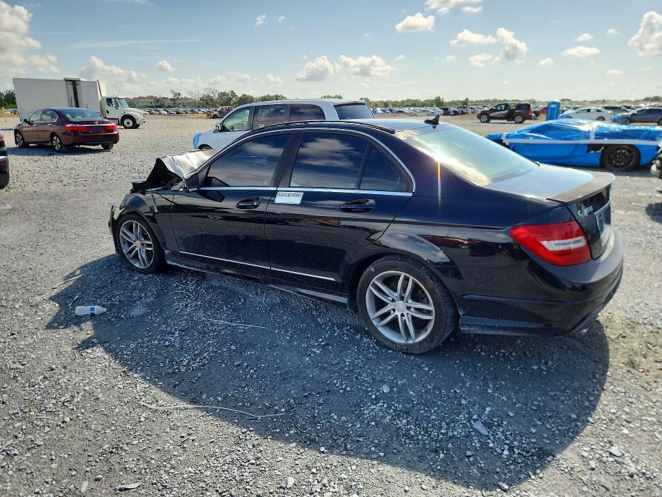 2014 Mercedes-benz C მანქანა იყიდება აუქციონზე, vin: WDDGF8AB4ER313458, აუქციონის ნომერი: 57340106
