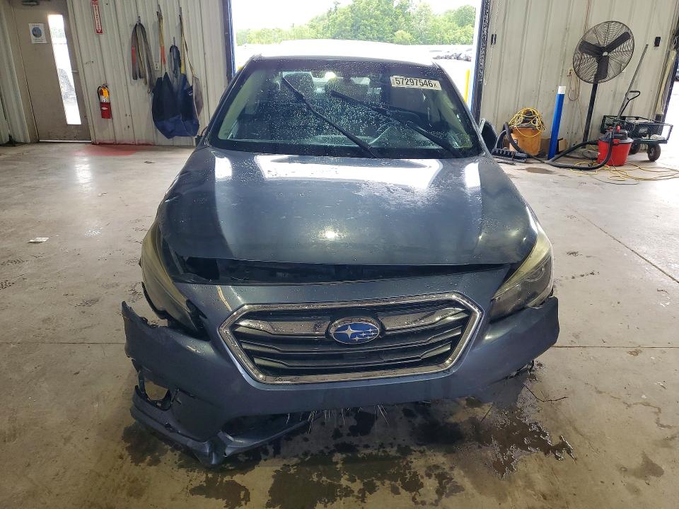 2018 Subaru Legacy მანქანა იყიდება აუქციონზე, vin: 4S3BNAH60J3008883, აუქციონის ნომერი: 57297546