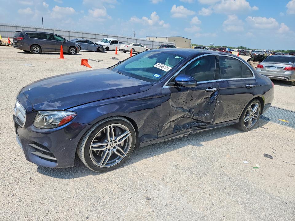 55936716 :رقم المزاد ، WDDZF4JB6KA630976 vin ، 2019 Mercedes-benz E مزاد بيع