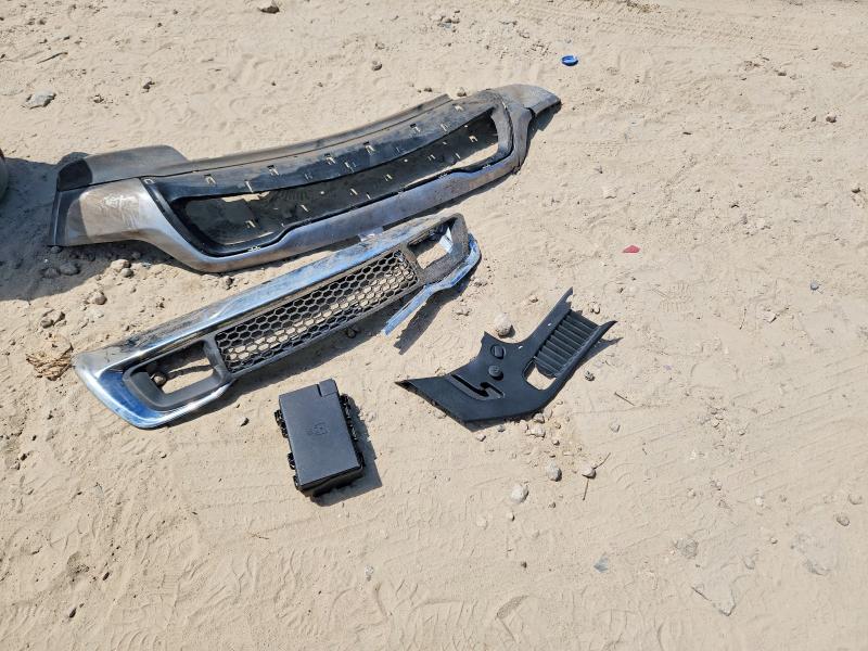 2015 Jeep Grand Cherokee მანქანა იყიდება აუქციონზე, vin: 1C4RJECT0FC735124, აუქციონის ნომერი: 56979216