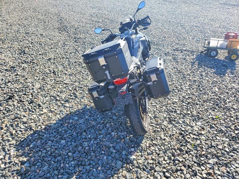 54876156 :رقم المزاد ، WB10B1905P6G94193 vin ، 2023 Bmw F 850 مزاد بيع