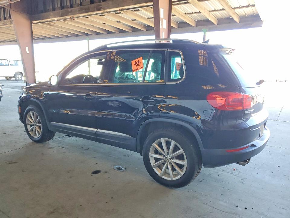 2017 Volkswagen Tiguan მანქანა იყიდება აუქციონზე, vin: WVGRV7AX1HK002722, აუქციონის ნომერი: 56673326