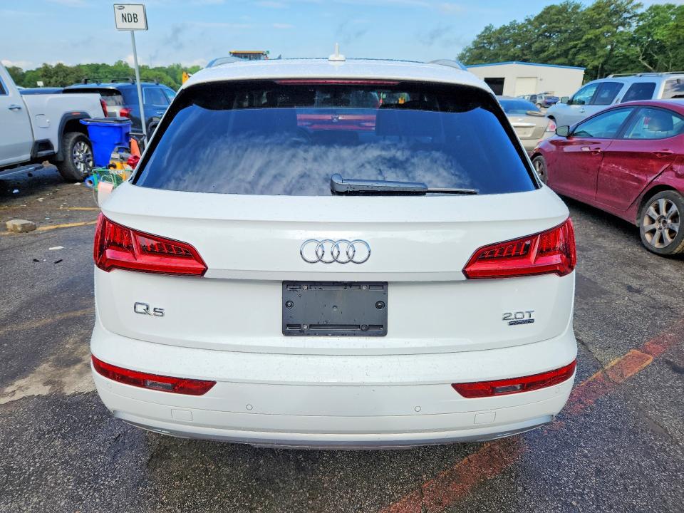 Продажа на аукционе авто 2018 Audi Q5, vin: WA1CNAFY6J2123206, номер лота: 55396596