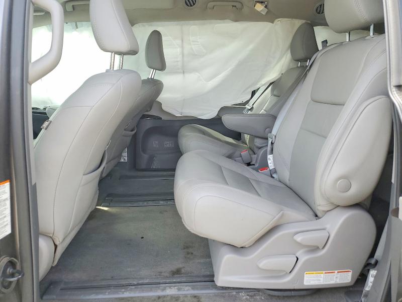 2018 Toyota Sienna მანქანა იყიდება აუქციონზე, vin: 5TDYZ3DC8JS933478, აუქციონის ნომერი: 55656806