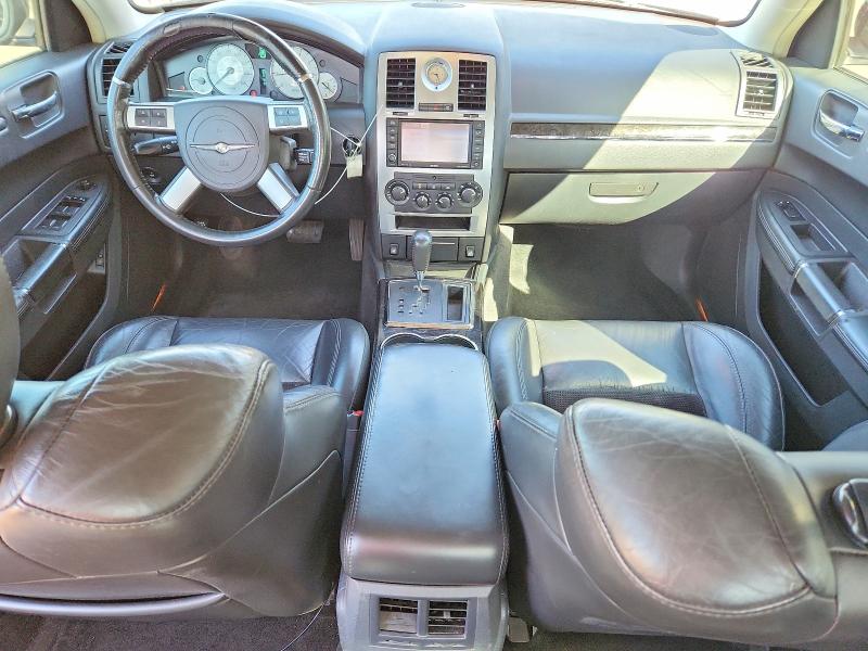 Продаж на аукціоні авто 2010 Chrysler 300, vin: 2C3CA9CT1AH263460, номер лоту: 57232736