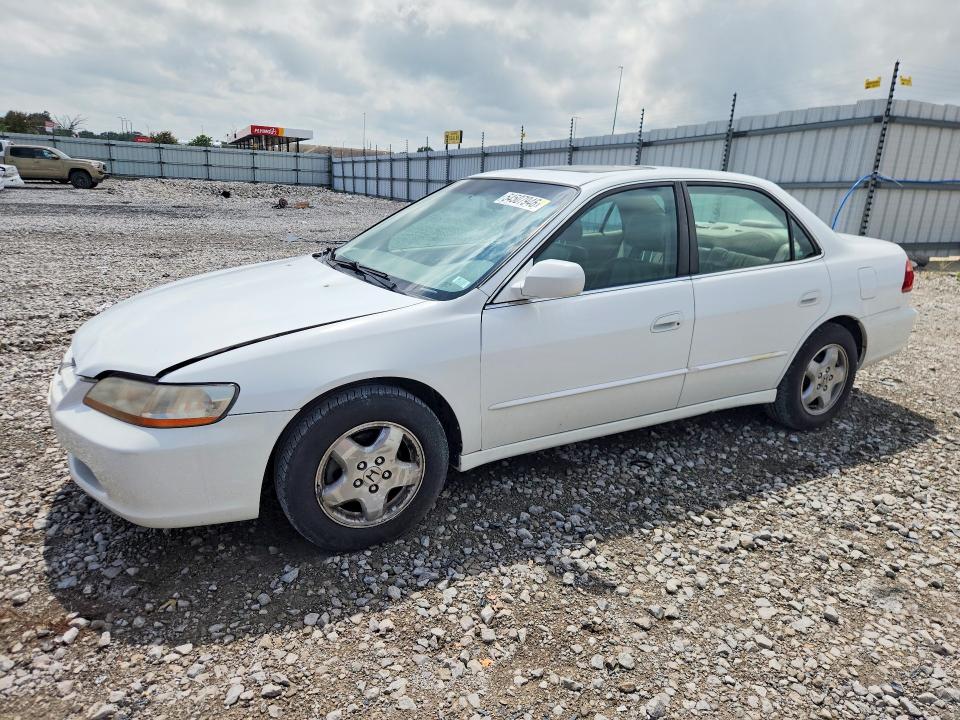 Auction sale of the 2000 Honda Accord, vin: 1HGCG1650YA085477, lot number: 54507946