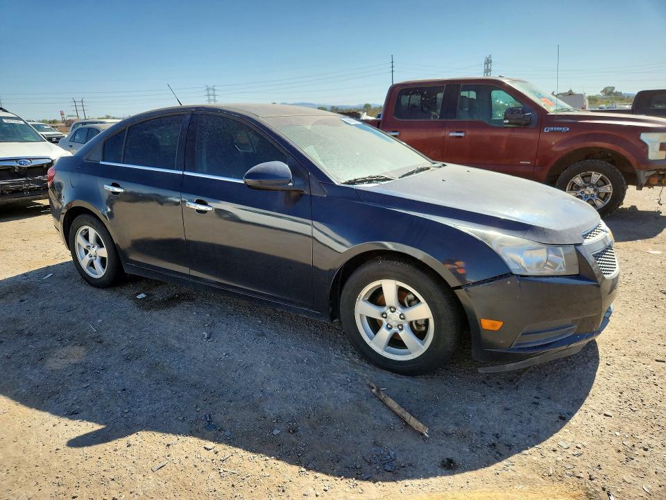 2014 Chevrolet Cruze მანქანა იყიდება აუქციონზე, vin: 1G1PC5SBXE7339437, აუქციონის ნომერი: 56980356