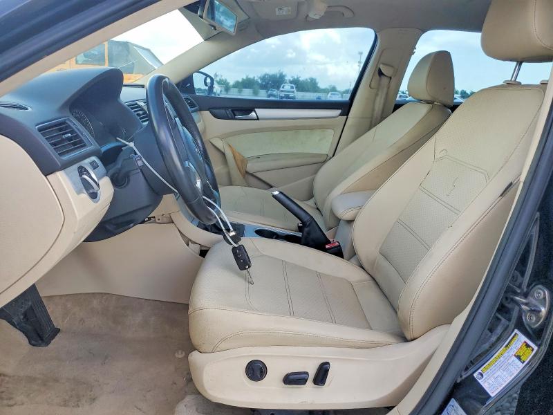 2013 Volkswagen Passat მანქანა იყიდება აუქციონზე, vin: 1VWBP7A36DC061506, აუქციონის ნომერი: 58449076
