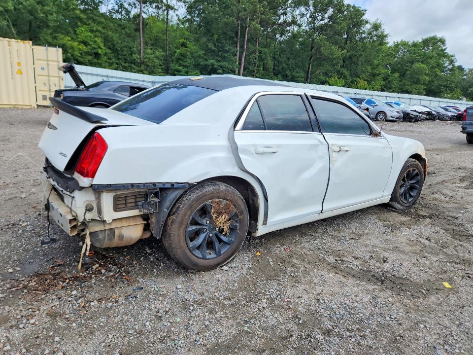Продаж на аукціоні авто 2015 Chrysler 300, vin: 2C3CCAAG0FH930107, номер лоту: 58119846