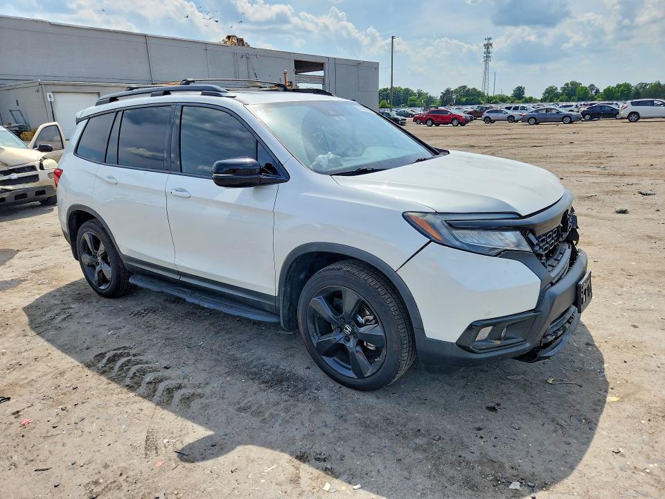 56898956 :رقم المزاد ، 5FNYF8H08MB014725 vin ، 2021 Honda Passport مزاد بيع
