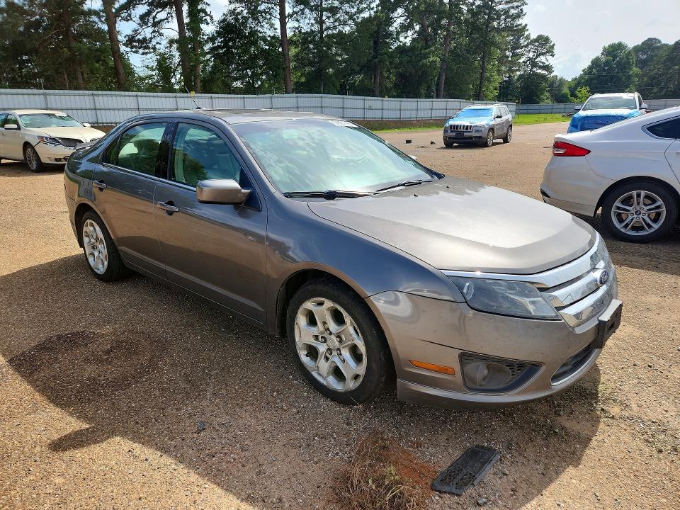 Продажа на аукционе авто 2010 Ford Fusion, vin: 3FAHP0HA7AR371966, номер лота: 57651796