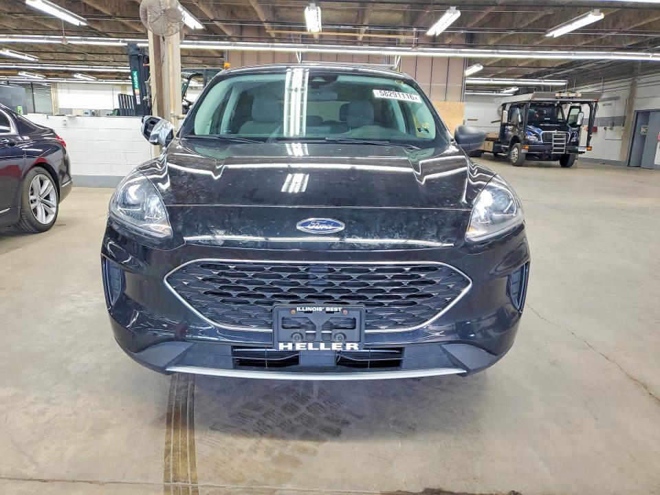 Продажа на аукционе авто 2022 Ford Escape, vin: 1FMCU9G60NUA82890, номер лота: 58291116