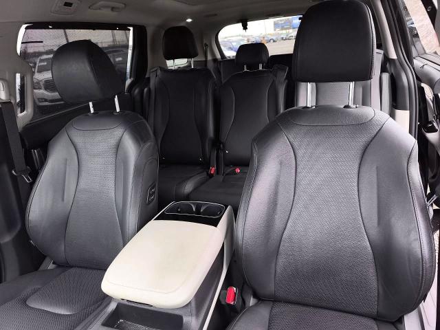2024 Kia Carnival მანქანა იყიდება აუქციონზე, vin: KNDNE5H3XR6327048, აუქციონის ნომერი: 55896576