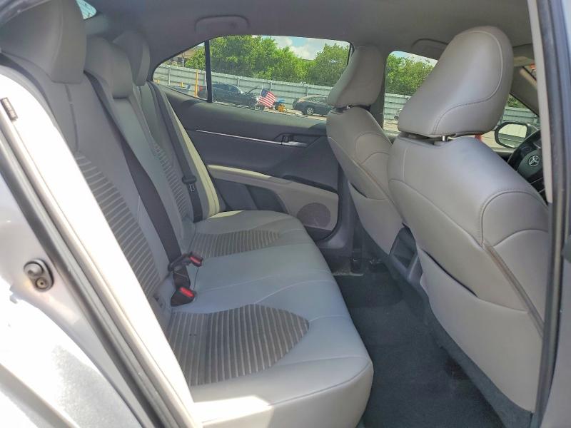 2019 Toyota Camry მანქანა იყიდება აუქციონზე, vin: 4T1B11HK9KU690727, აუქციონის ნომერი: 57438556