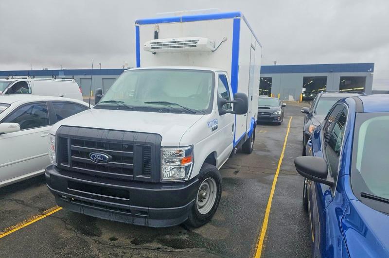 2024 Ford Econoline მანქანა იყიდება აუქციონზე, vin: 1FDWE3FN0RDD00655, აუქციონის ნომერი: 57082506