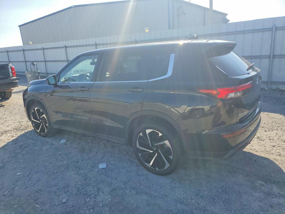 85611005 :رقم المزاد ، JA4J4TA81NZ001928 vin ، 2022 Mitsubishi Outlander مزاد بيع