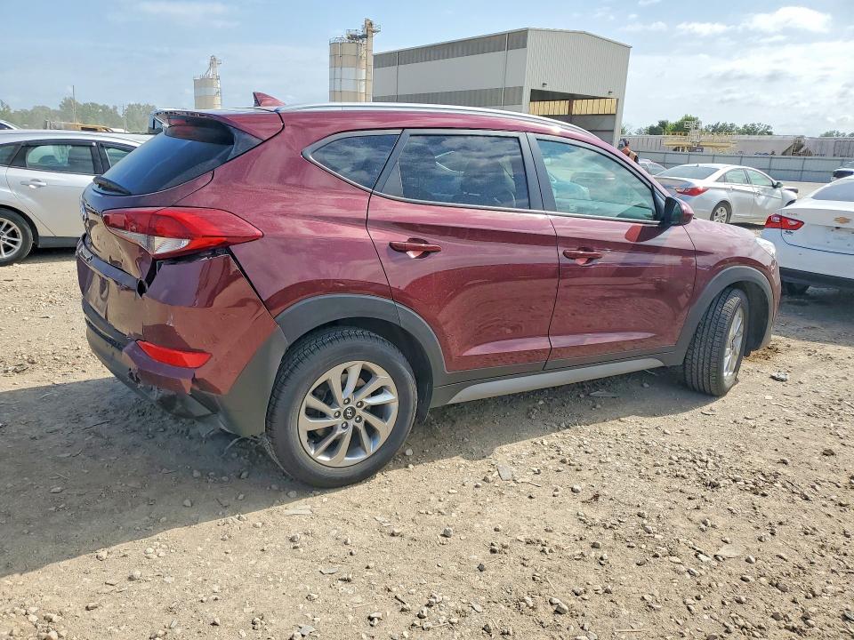 2018 Hyundai Tucson მანქანა იყიდება აუქციონზე, vin: KM8J33A41JU608680, აუქციონის ნომერი: 57029496