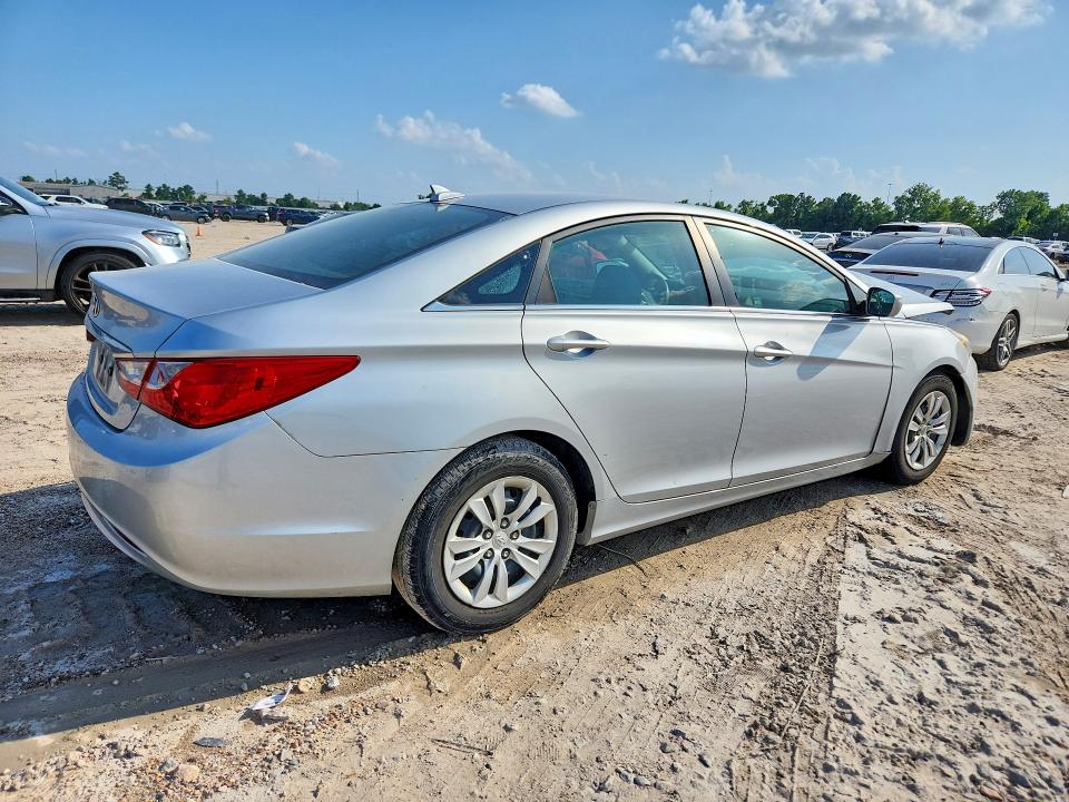 Продажа на аукционе авто 2012 Hyundai Sonata, vin: 5NPEB4AC8CH328984, номер лота: 58022016