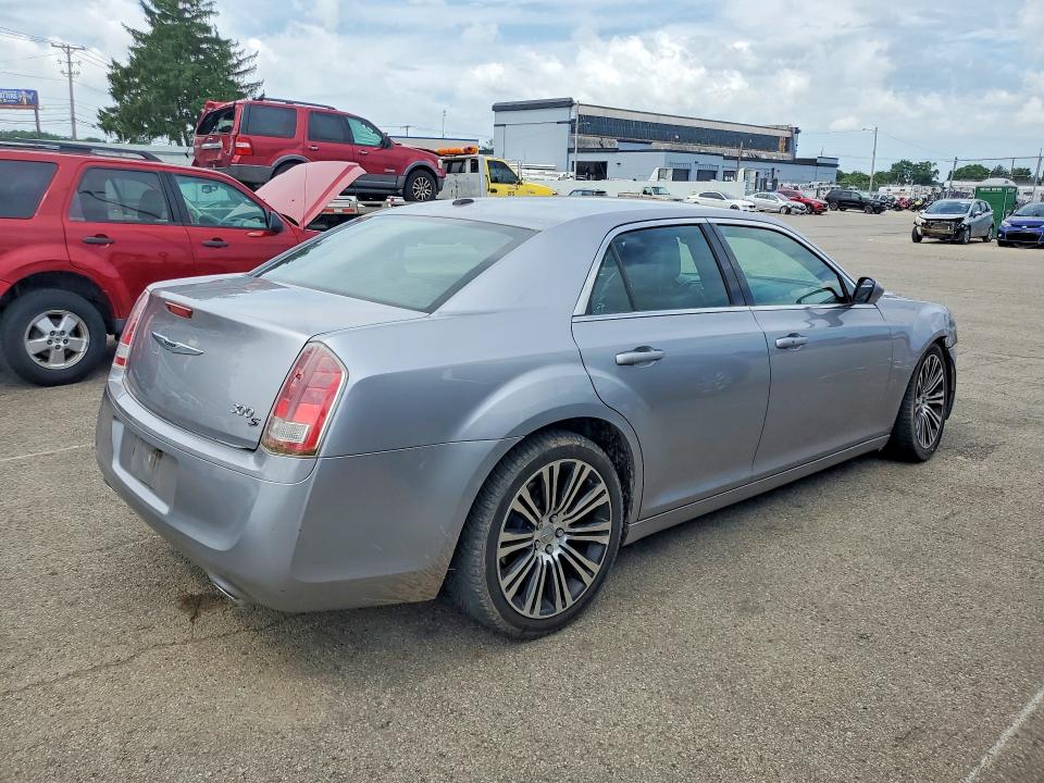 Продажа на аукционе авто 2013 Chrysler 300, vin: 2C3CCABG2DH711676, номер лота: 56943366