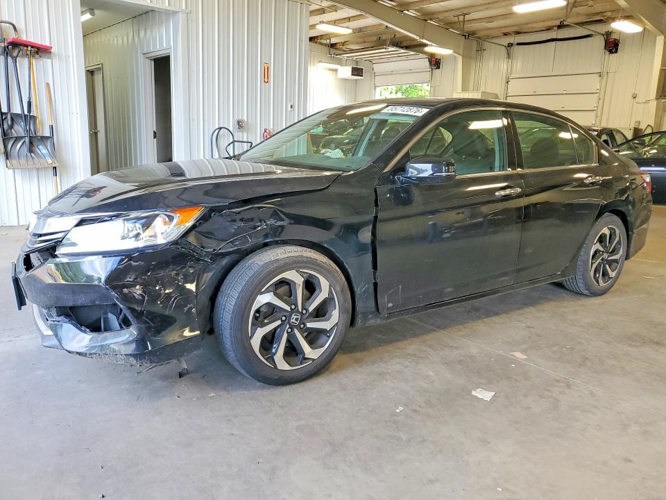 2017 Honda Accord მანქანა იყიდება აუქციონზე, vin: 1HGCR3F03HA022514, აუქციონის ნომერი: 55712876