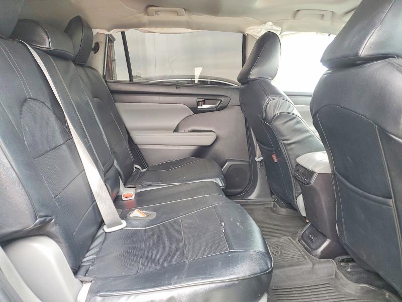 57896526 :رقم المزاد ، 5TDHBRCH2NS545818 vin ، 2022 Toyota Highlander Hybrid مزاد بيع