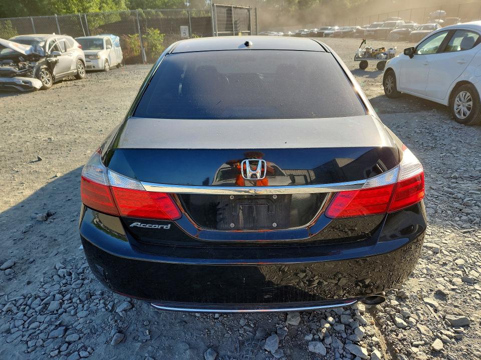 Продажа на аукционе авто 2015 Honda Accord, vin: 1HGCR2F83FA013454, номер лота: 55325816