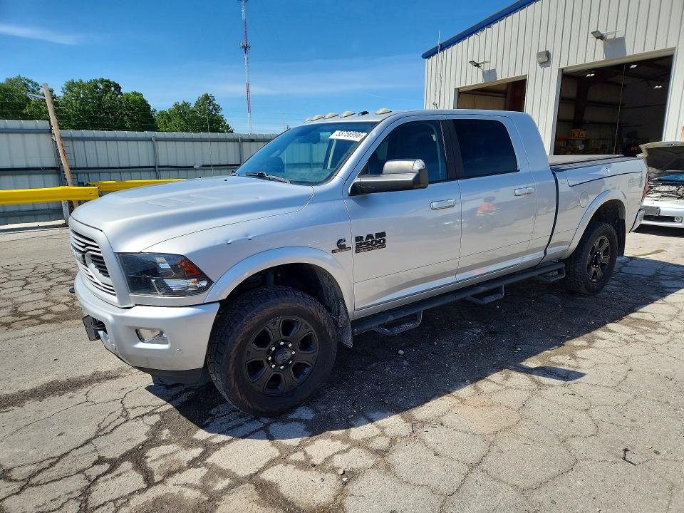 55756996 :رقم المزاد ، 3C6UR5MLXJG307284 vin ، 2018 Ram 2500 مزاد بيع