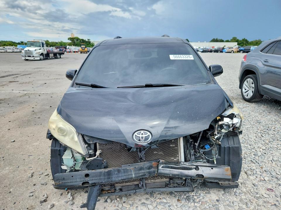 Продаж на аукціоні авто 2011 Toyota Sienna, vin: 5TDYK3DC1BS055771, номер лоту: 56663326