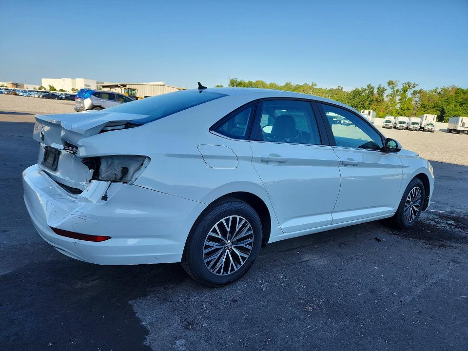 Продажа на аукционе авто 2019 Volkswagen Jetta, vin: 3VWC57BU8KM204369, номер лота: 58740426