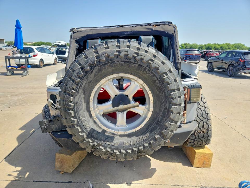 2014 Jeep Wrangler Unlimited მანქანა იყიდება აუქციონზე, vin: 1C4BJWDG9EL150517, აუქციონის ნომერი: 85630785