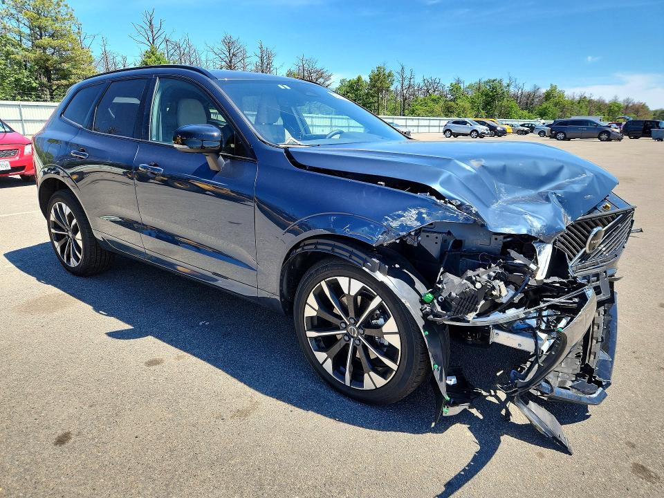 Продажа на аукционе авто 2026 Volvo Xc60, vin: YV4M12RC9T1336314, номер лота: 57645796