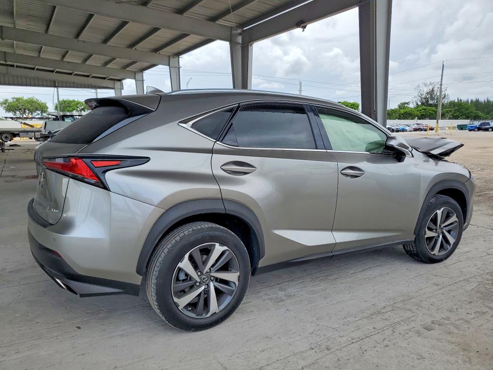 56182606 :رقم المزاد ، JTJYARBZ8J2090162 vin ، 2018 Lexus Nx 300 مزاد بيع