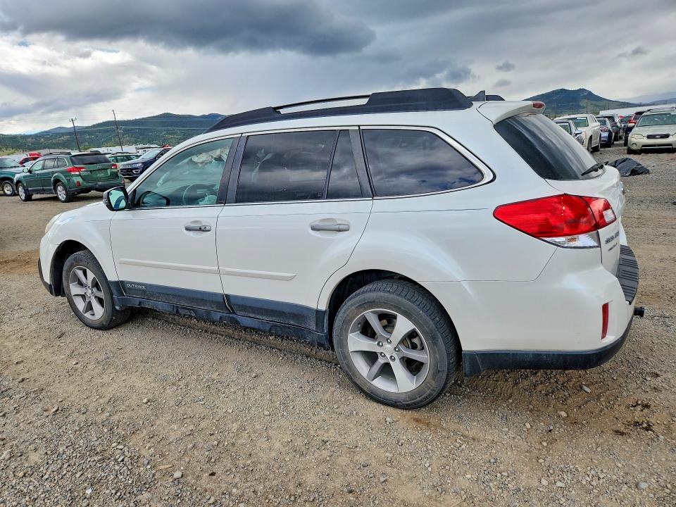 2013 Subaru Outback მანქანა იყიდება აუქციონზე, vin: 4S4BRCSC2D3317947, აუქციონის ნომერი: 56566356