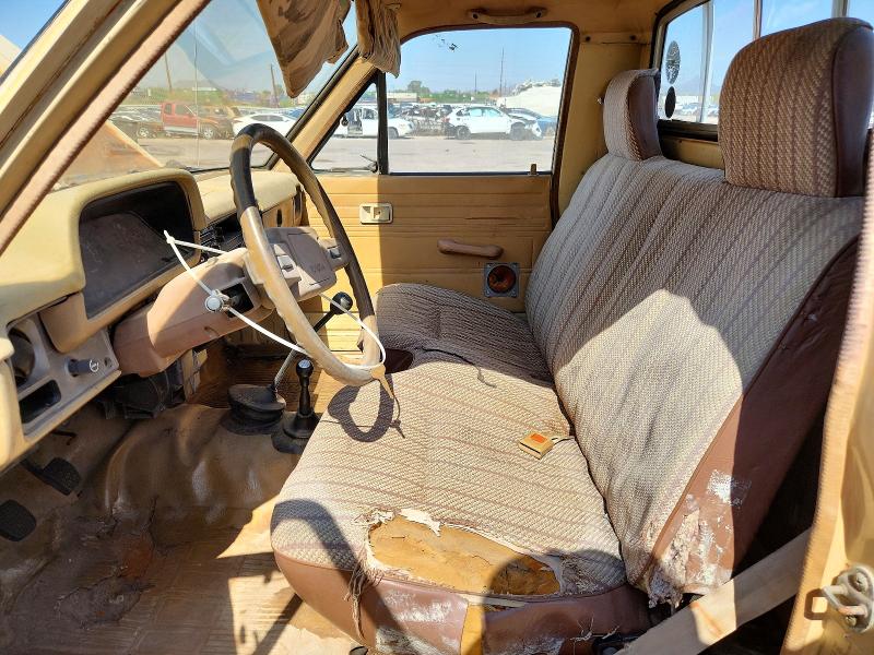 1980 Toyota 4wd Pick-up მანქანა იყიდება აუქციონზე, vin: RN37032100, აუქციონის ნომერი: 57360736