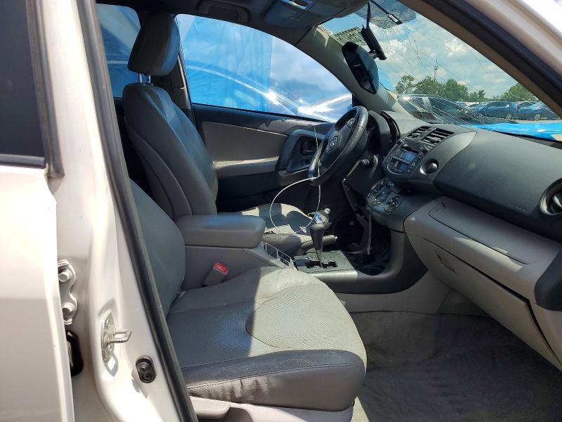 57559276 :رقم المزاد ، 2T3DK4DV2BW064497 vin ، 2011 Toyota Rav4 مزاد بيع