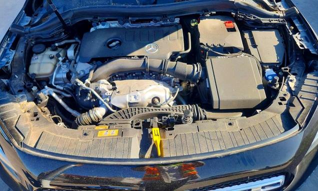 55748096 :رقم المزاد ، W1N4N4GB7NJ318760 vin ، 2022 Mercedes-benz Gla مزاد بيع