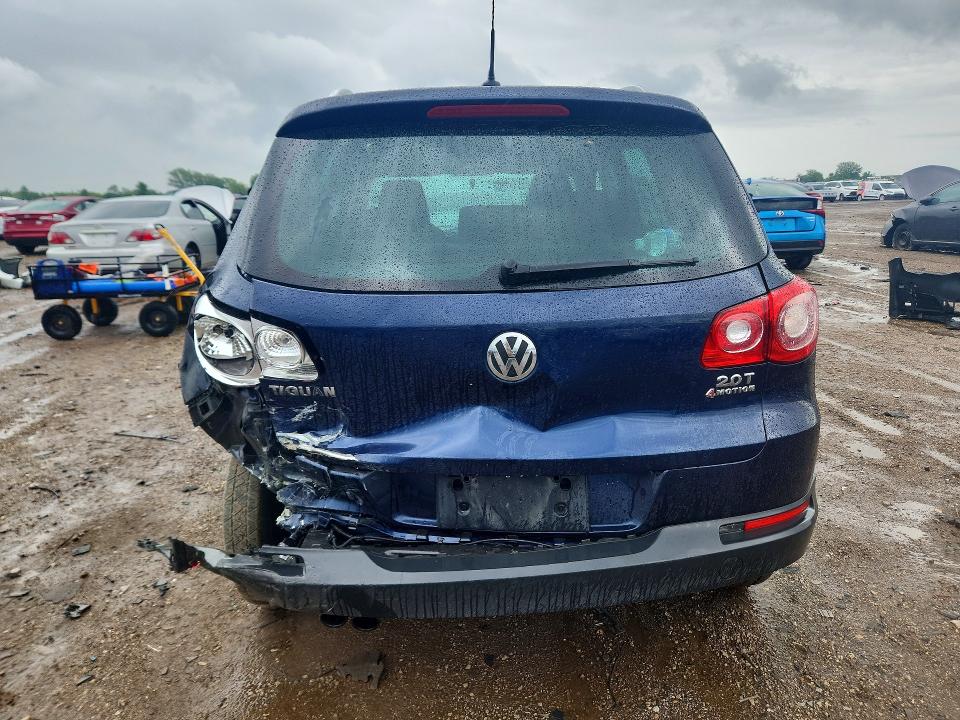 2011 Volkswagen Tiguan მანქანა იყიდება აუქციონზე, vin: WVGBV7AX2BW520808, აუქციონის ნომერი: 56236226