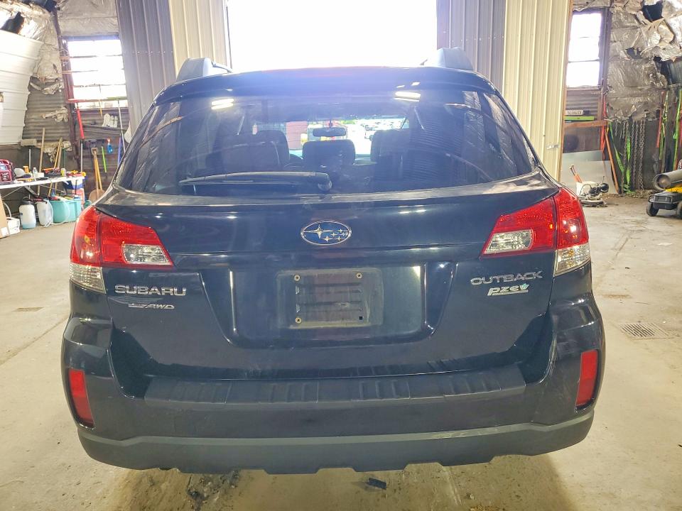 57725656 :رقم المزاد ، 4S4BRBKC8A3365782 vin ، 2010 Subaru Outback مزاد بيع