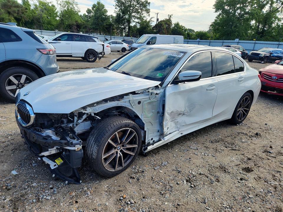 57200706 :رقم المزاد ، 3MW5R1J00M8B71386 vin ، 2021 Bmw 330i مزاد بيع