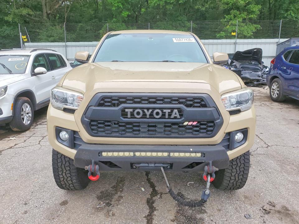 Aukcja sprzedaży 2017 Toyota Tacoma, vin: 5TFCZ5AN1HX103859, numer aukcji: 55077436