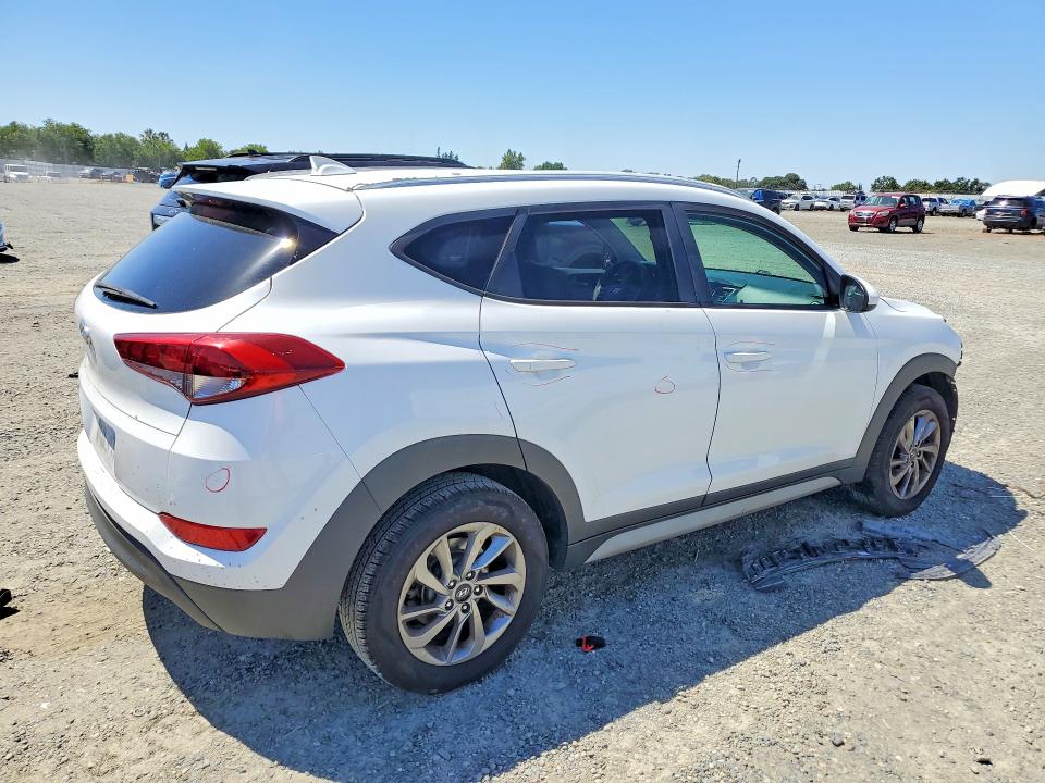 Продажа на аукционе авто 2018 Hyundai Tucson, vin: KM8J33A45JU694608, номер лота: 55415666