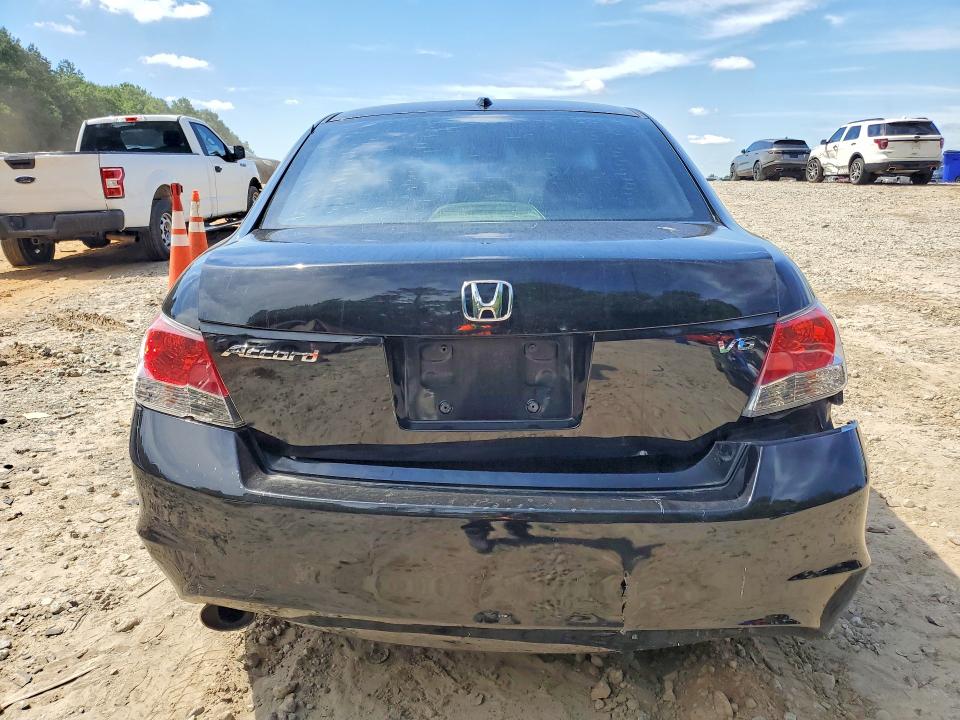 58115696 :رقم المزاد ، 1HGCP3F84AA022054 vin ، 2010 Honda Accord مزاد بيع