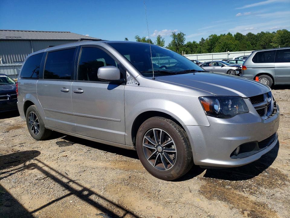 2017 Dodge Grand Caravan მანქანა იყიდება აუქციონზე, vin: 2C4RDGEG1HR737395, აუქციონის ნომერი: 57999406