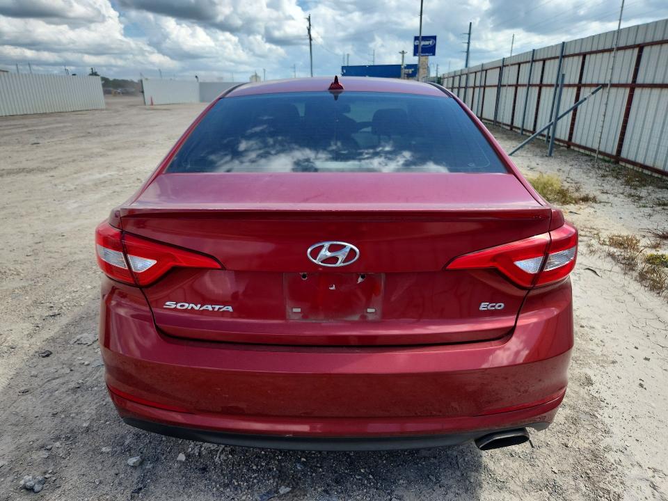 2015 Hyundai Sonata მანქანა იყიდება აუქციონზე, vin: 5NPE24AA5FH129653, აუქციონის ნომერი: 56156286